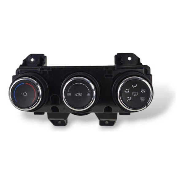 Painel Comando Ar Condicionado Gm Onix 20/25