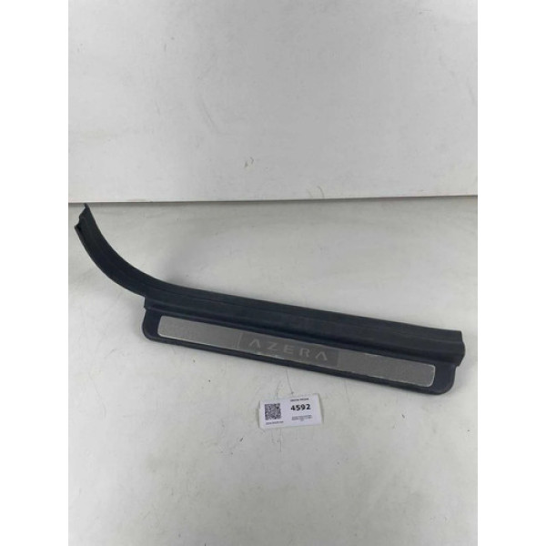 Soleira Porta Dianteira Esquerda Azera 3.3 2008 A 2011  Preto