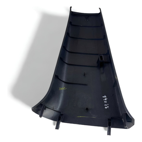 Acabamento Coluna Central Lado Direito Vw Bora 2010