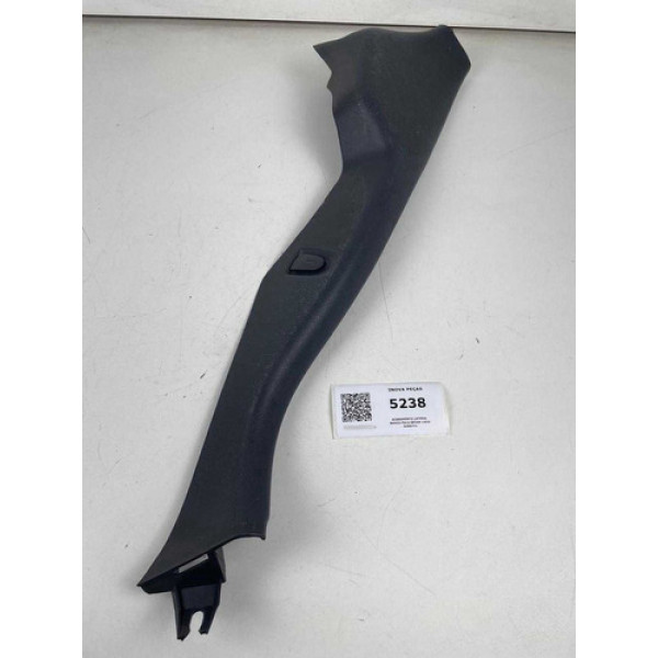 Acabamento Lateral Banco Polo Sedan Lado Direito