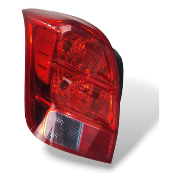 Lanterna Lado Esquerdo Chevrolet Tracker 2015 Detalhe Ambos Lados Vermelho