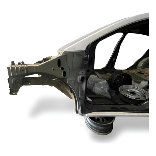 Caixa De Roda Esquerda Nissan Sentra 2008 2012 Recorte