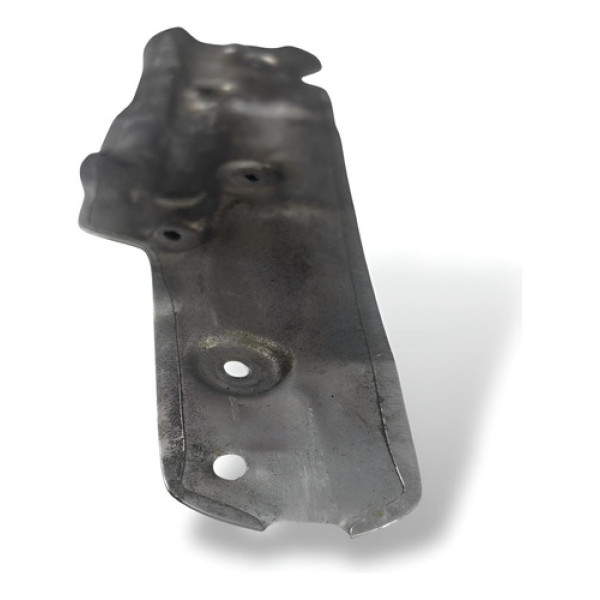 Protetor De Calor Tampa Válvula Chevrolet Onix 2020 A 2025