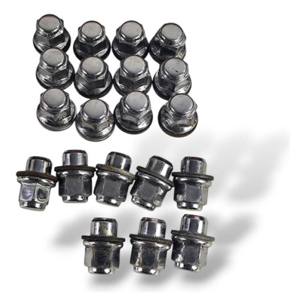 Jogo Porca Roda Corolla Modelo Original 20unidades C Arruela