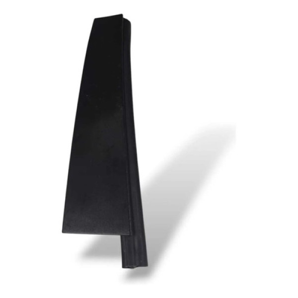 Friso Porta Traseira Direita Ford Focus 09 / 11 4m51a254a40 Preto