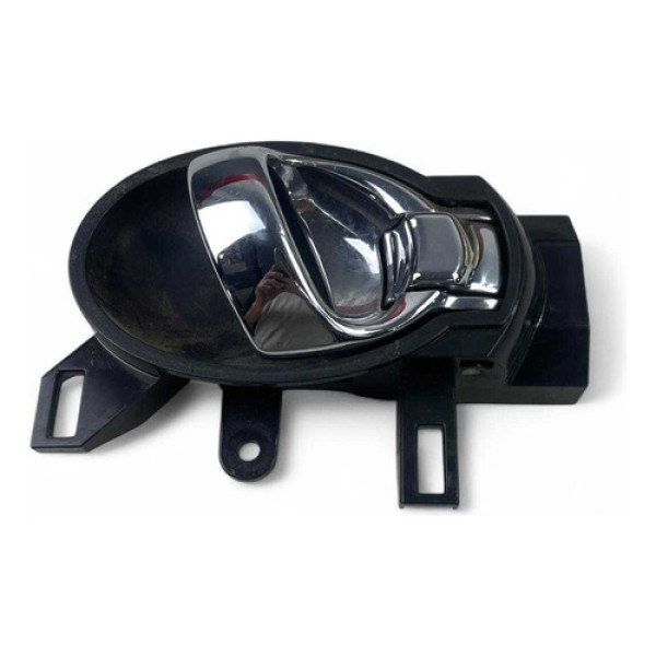 Maçaneta Interna Traseira Direita Nissan March 12 19