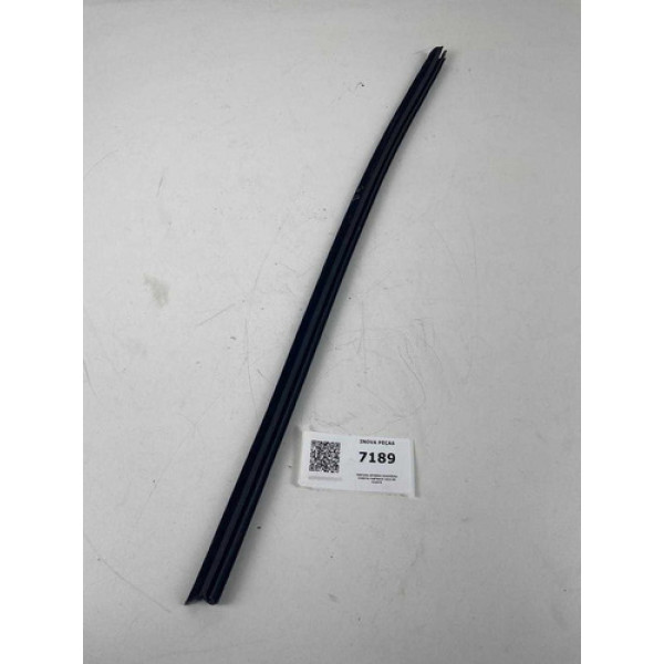 Pestana Interna Dianteira Direita Fastback 2023 Em Diante