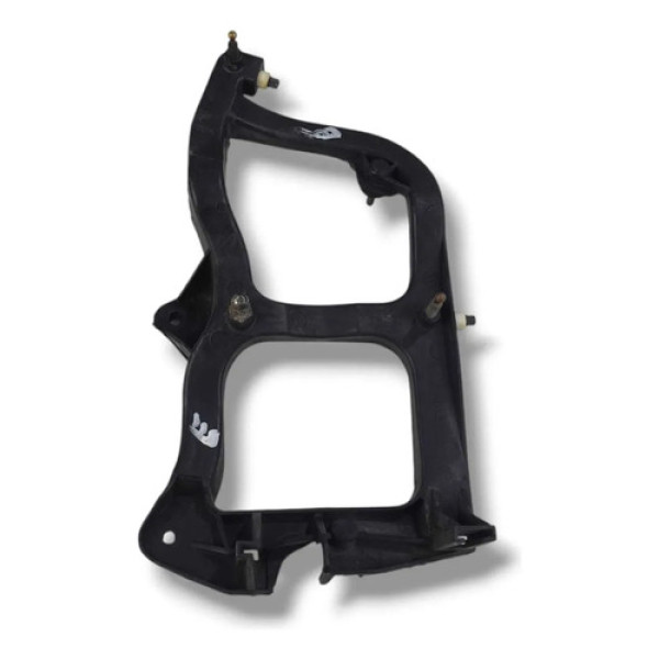 Suporte Farol Esquerdo Gm S10/blazer 1996 1999
