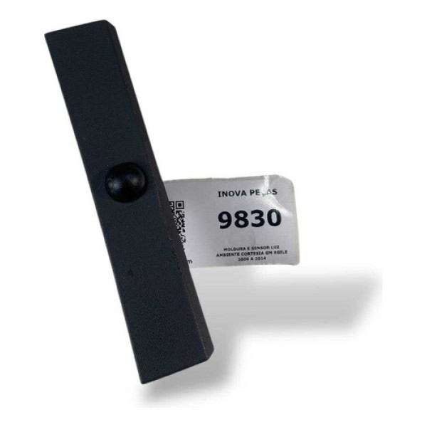 Moldura E Sensor Luz Ambiente Cortesia Gm Agile 2009 A 2014