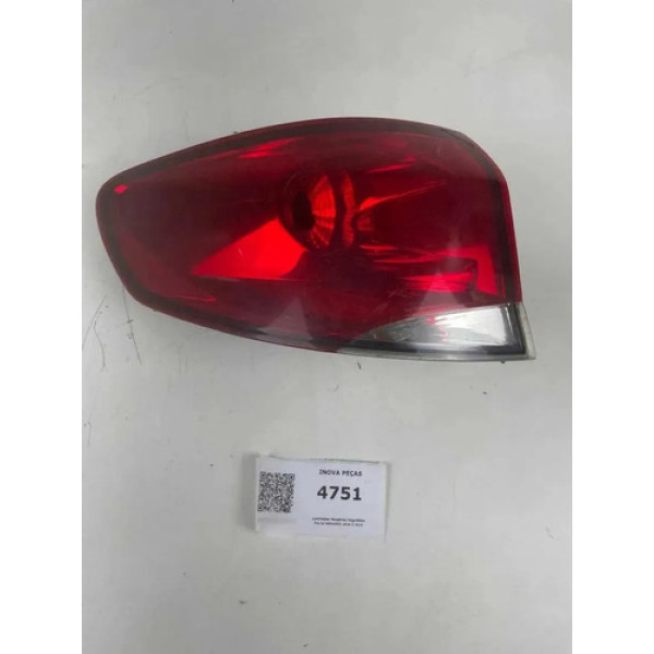 Lanterna Traseira Esquerda Palio Weekend 2010 À 2013 Ambos Lados Vermelho