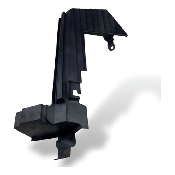 Defletor Lateral Esquerdo Radiador Nissan Tiida 2008 2013