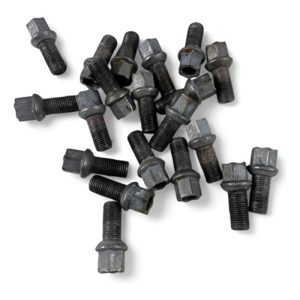 Kit 20 Uni Parafuso Da Roda Vw Bora 2010