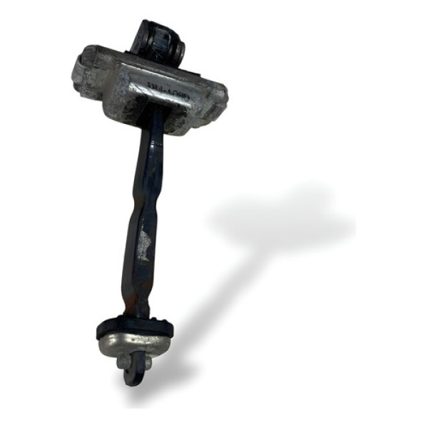 Limitador Porta Dianteiro Direito Gm Tracker 2015