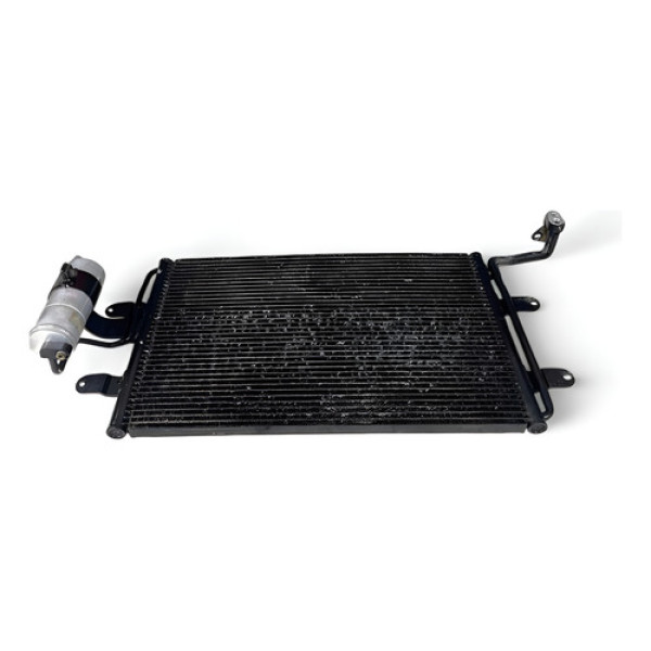 Condensador Ar Condicionado Vw Golf Bora 2.0 2002 2012
