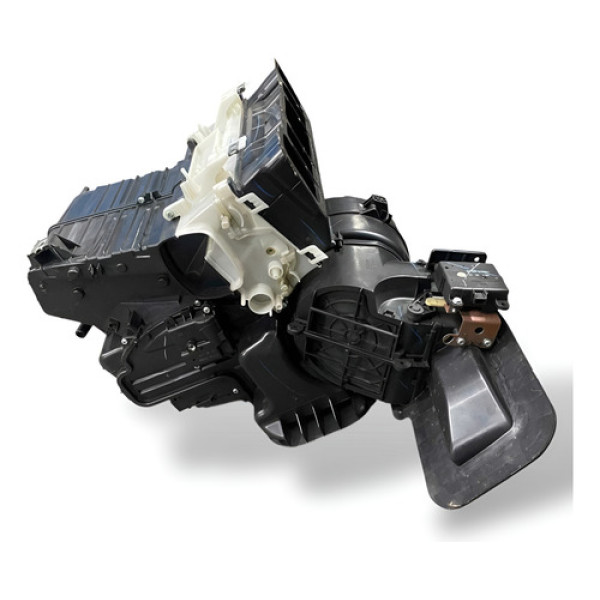 Caixa De Ventilação Nissan Sentra 2008 2013