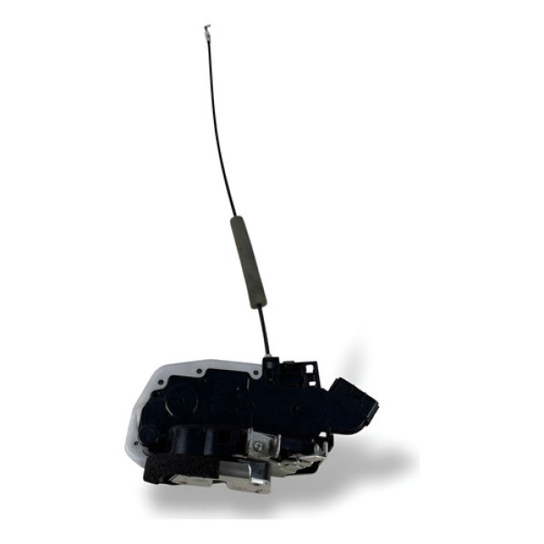 Fechadura Da Porta Dianteira Direita Nissan Versa 2015 2019