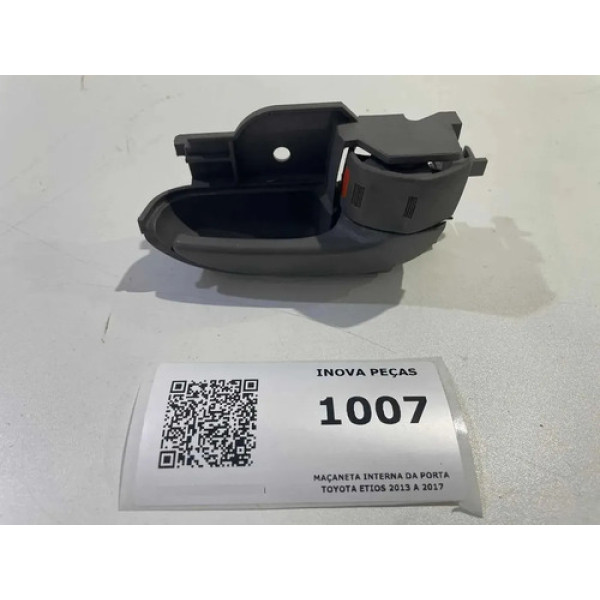 Maçaneta Interna Da Porta Direita Toyota Etios 2013 A 2017 Prateado Dianteira/traseira