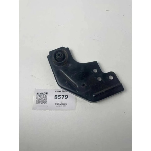 Suporte Radiador Dianteiro Direito Fastback 2023 Preto