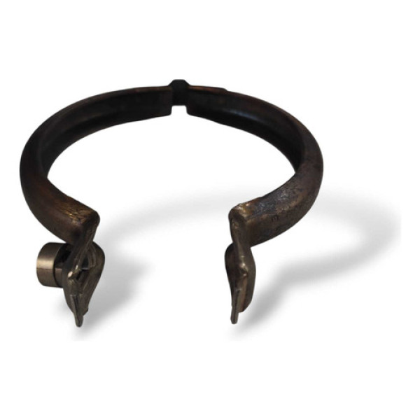 Abraçadeira Escape Jetta Golf 1.4 95 Mm Vw 5q0253725d