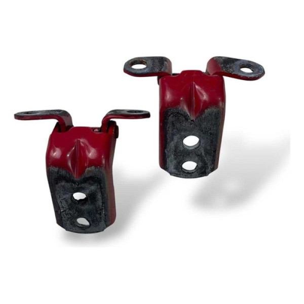 Dobradiça Dianteira Esquerda Nissan March 2015