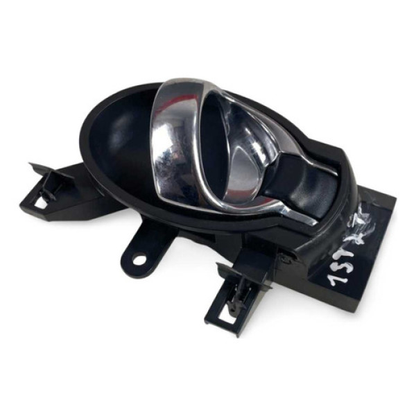 Maçaneta Interna Dianteira Direita Nissan Versa 2019