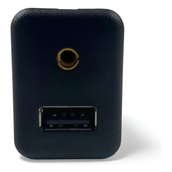 Porta Conector Usb Auxiliar Prisma 2019 95224941