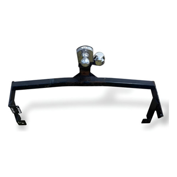 Engate Reboque Gm Tracker 2014 2017