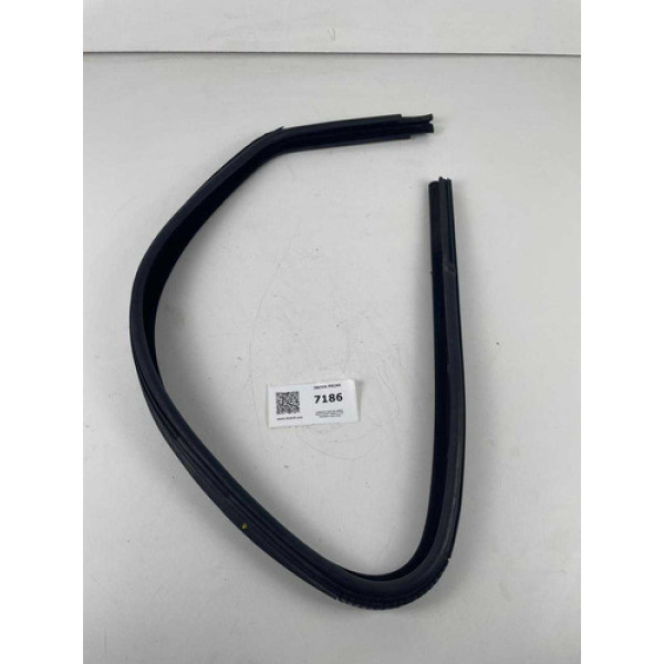 Caneleta Guia Do Vidro Porta Diant Dir Fiat Fastback 23/25