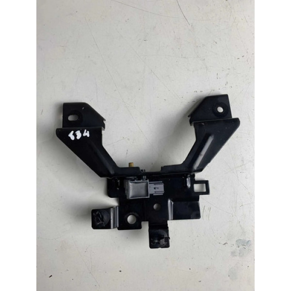 Suporte Trinco Capô Ford New Fiesta 2013 A 2019 C Sensor